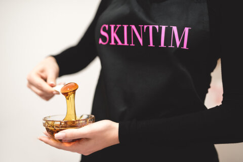 Intímna depilácia v Skintim voskových salónoch